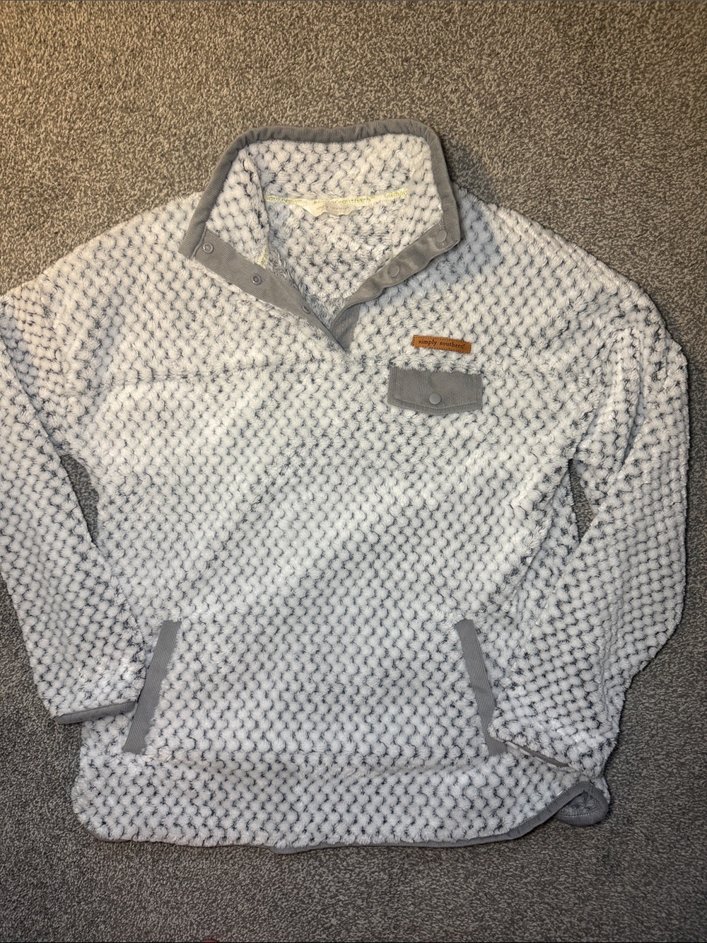 Simply Southern White and Gray Textured Snap Pullover